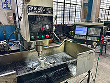 生產(chǎn)設(shè)備